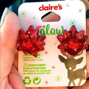 Claire’s Red Christmas Bow Earrings